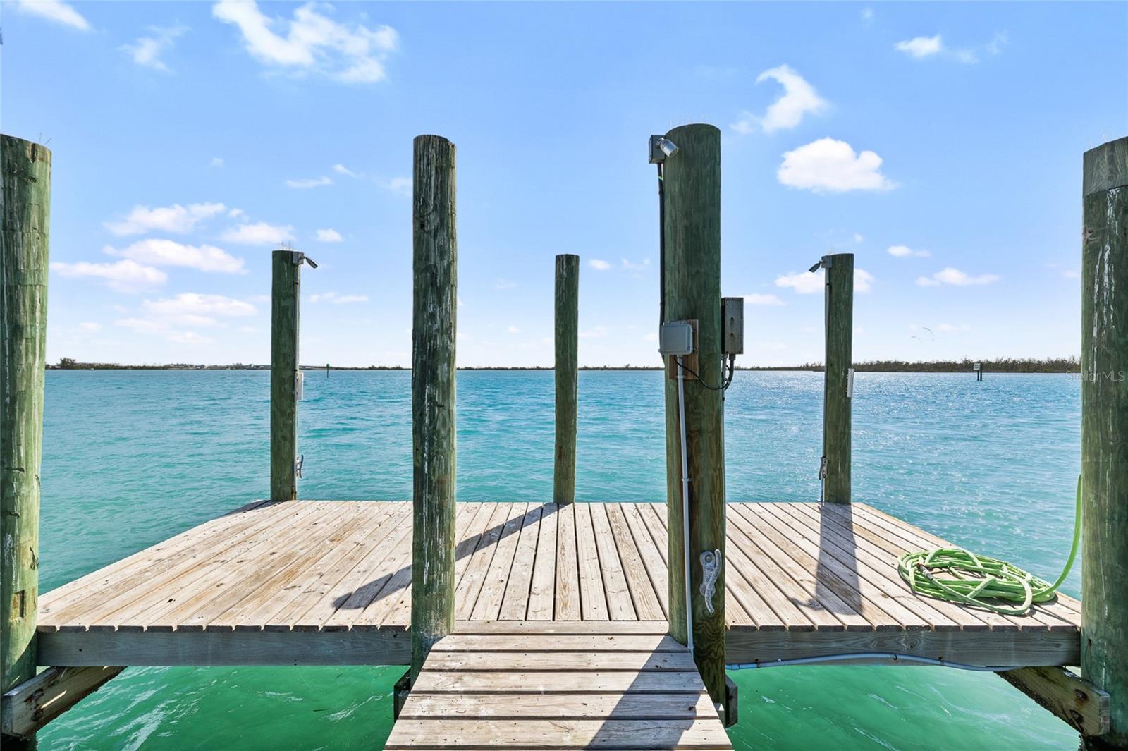 Image 54 of 66 For 9664 Privateer Rd