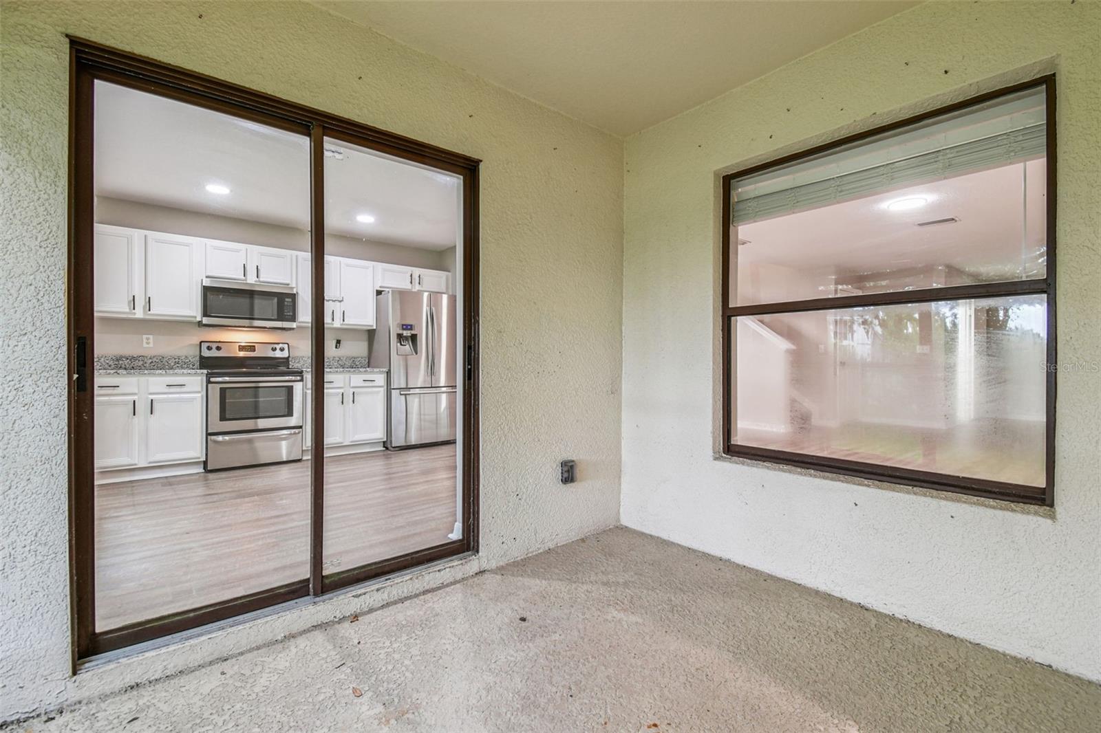 Image 15 of 33 For 2423 Hibiscus Bay Lane