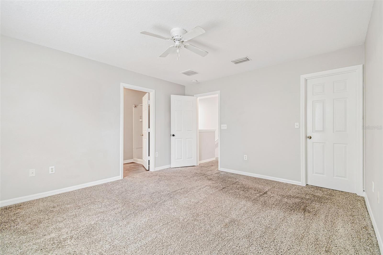 Image 17 of 33 For 2423 Hibiscus Bay Lane