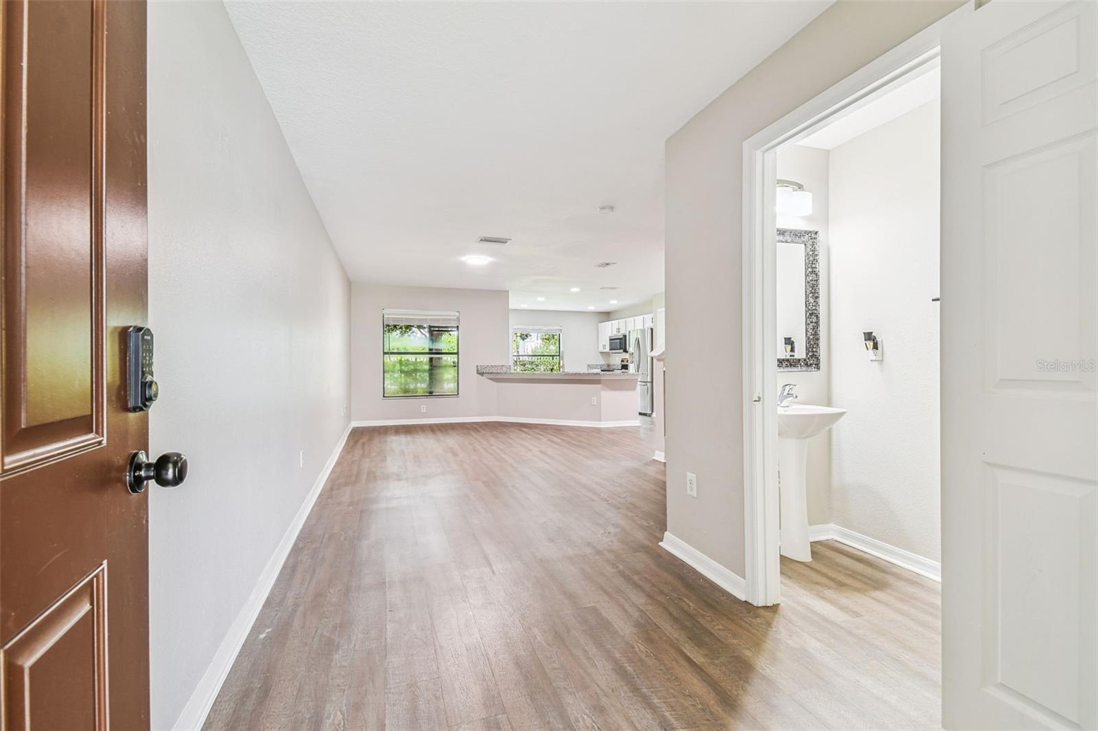 Image 3 of 33 For 2423 Hibiscus Bay Lane