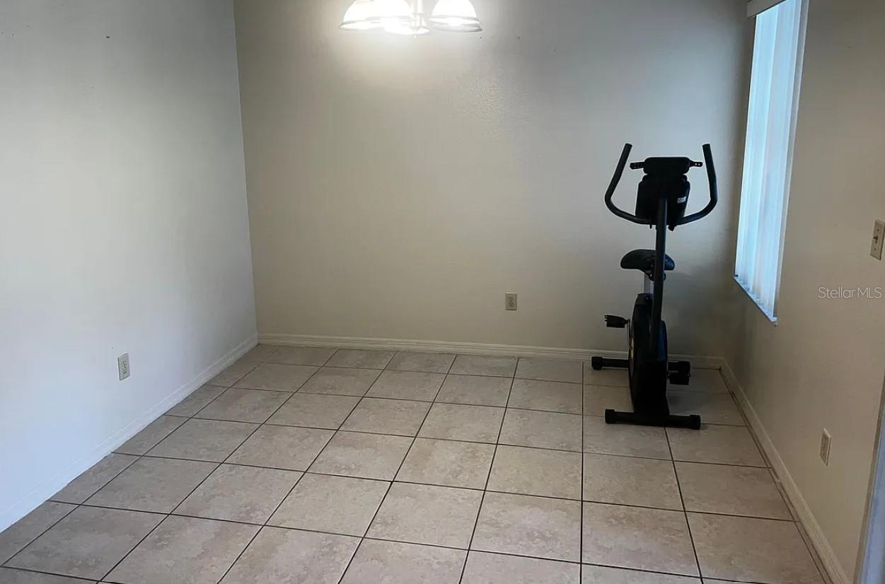 Image 10 of 15 For 2719 Poinciana Boulevard 186
