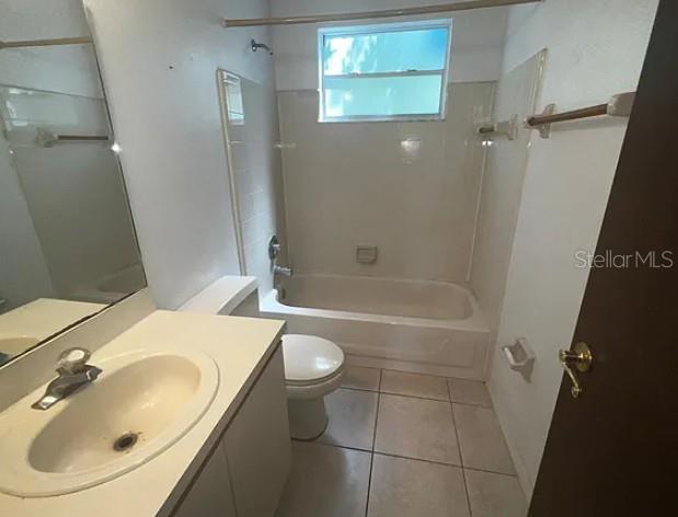 Image 11 of 15 For 2719 Poinciana Boulevard 186