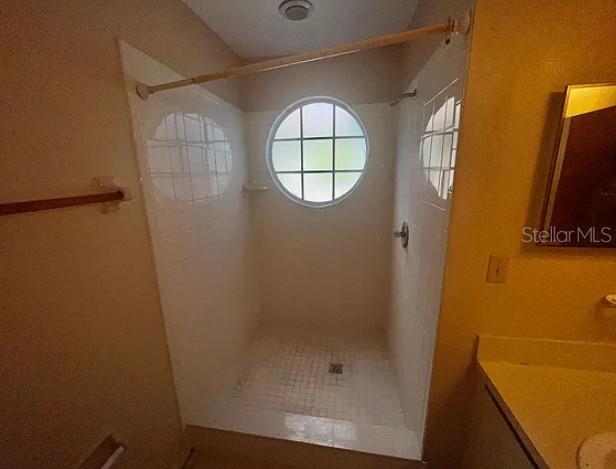 Image 9 of 15 For 2719 Poinciana Boulevard 186