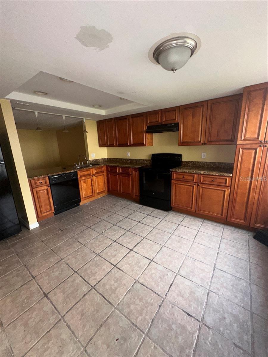 Image 16 of 20 For 4725 Puritan Circle 603
