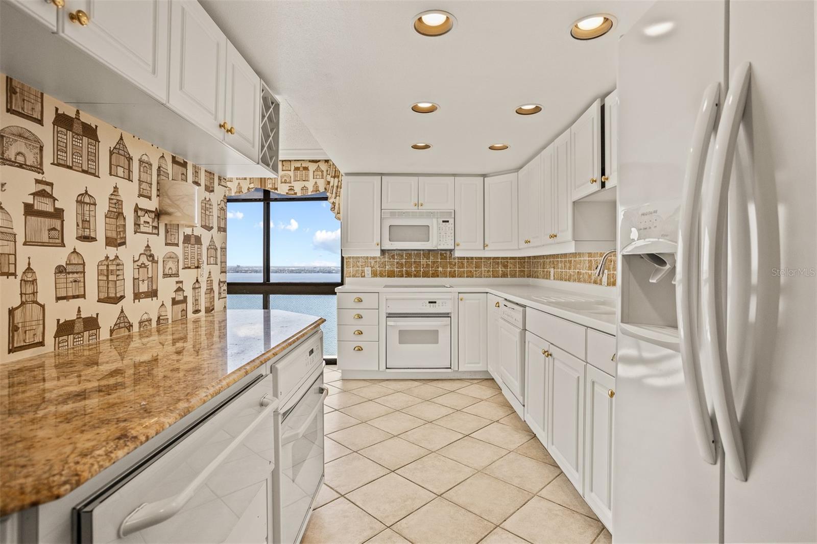 Image 11 of 88 For 3301 Bayshore Boulevard 2303d