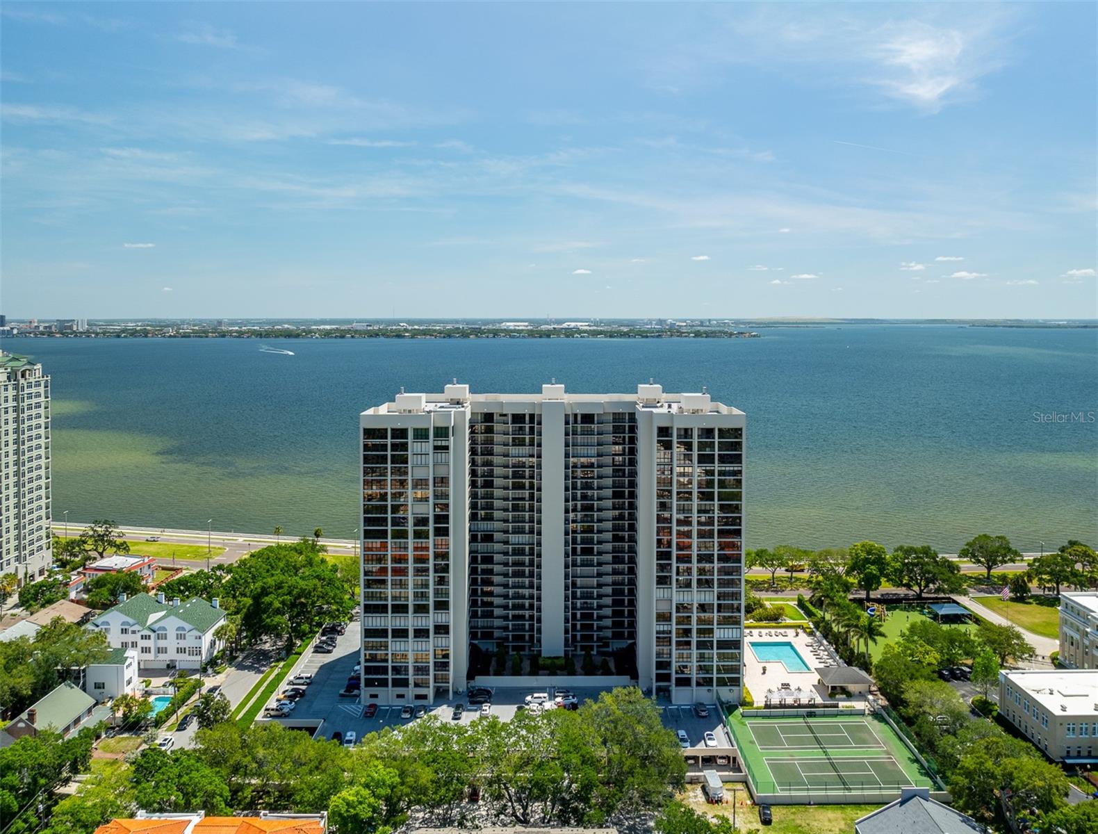 Image 2 of 88 For 3301 Bayshore Boulevard 2303d
