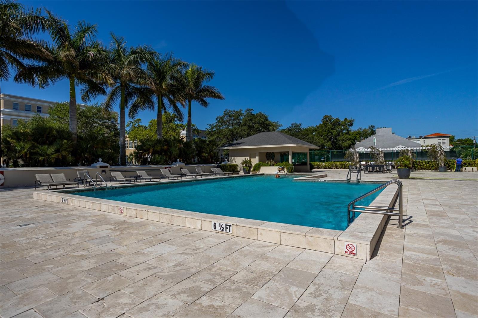 Image 40 of 88 For 3301 Bayshore Boulevard 2303d