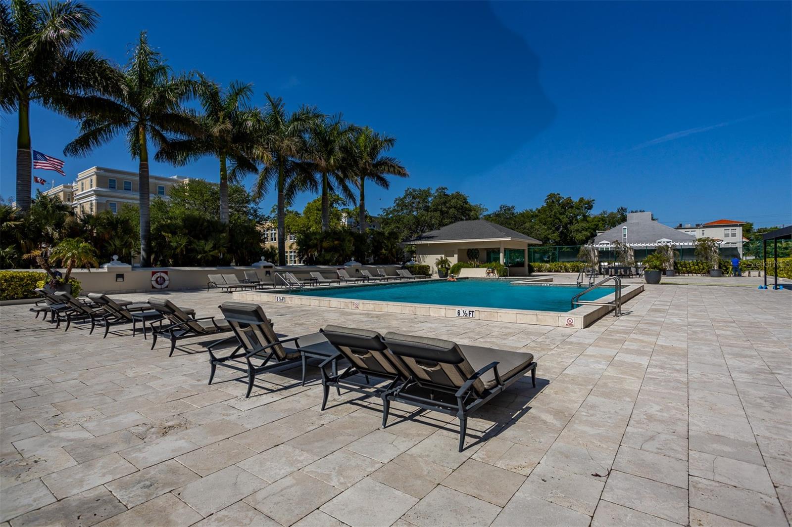 Image 41 of 88 For 3301 Bayshore Boulevard 2303d