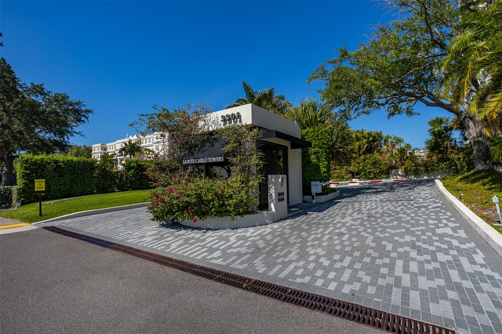 Image 49 of 88 For 3301 Bayshore Boulevard 2303d