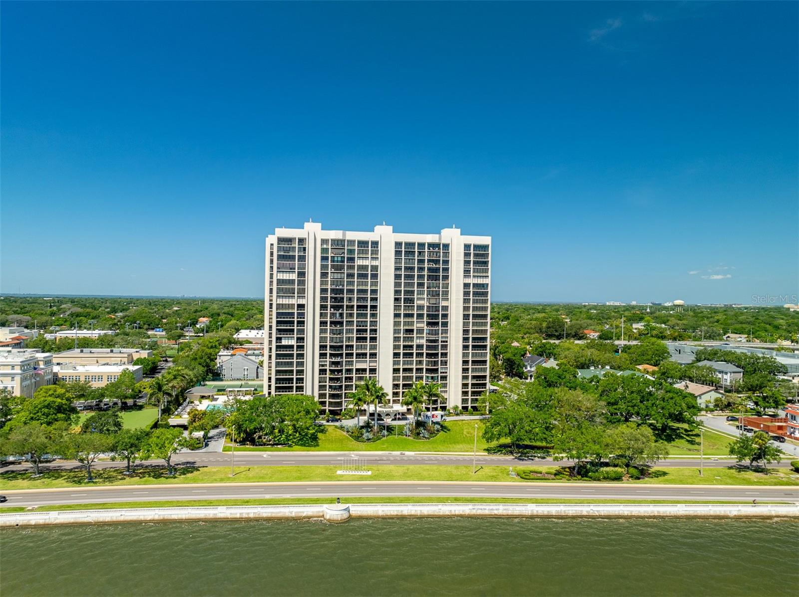 Image 73 of 88 For 3301 Bayshore Boulevard 2303d