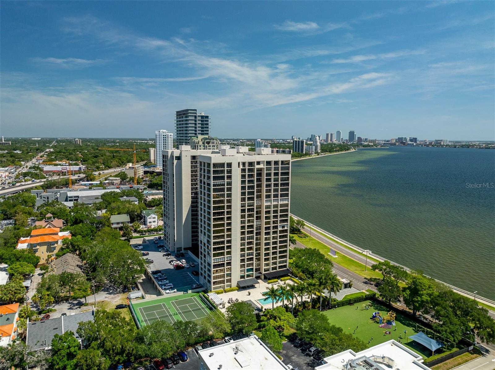 Image 75 of 88 For 3301 Bayshore Boulevard 2303d