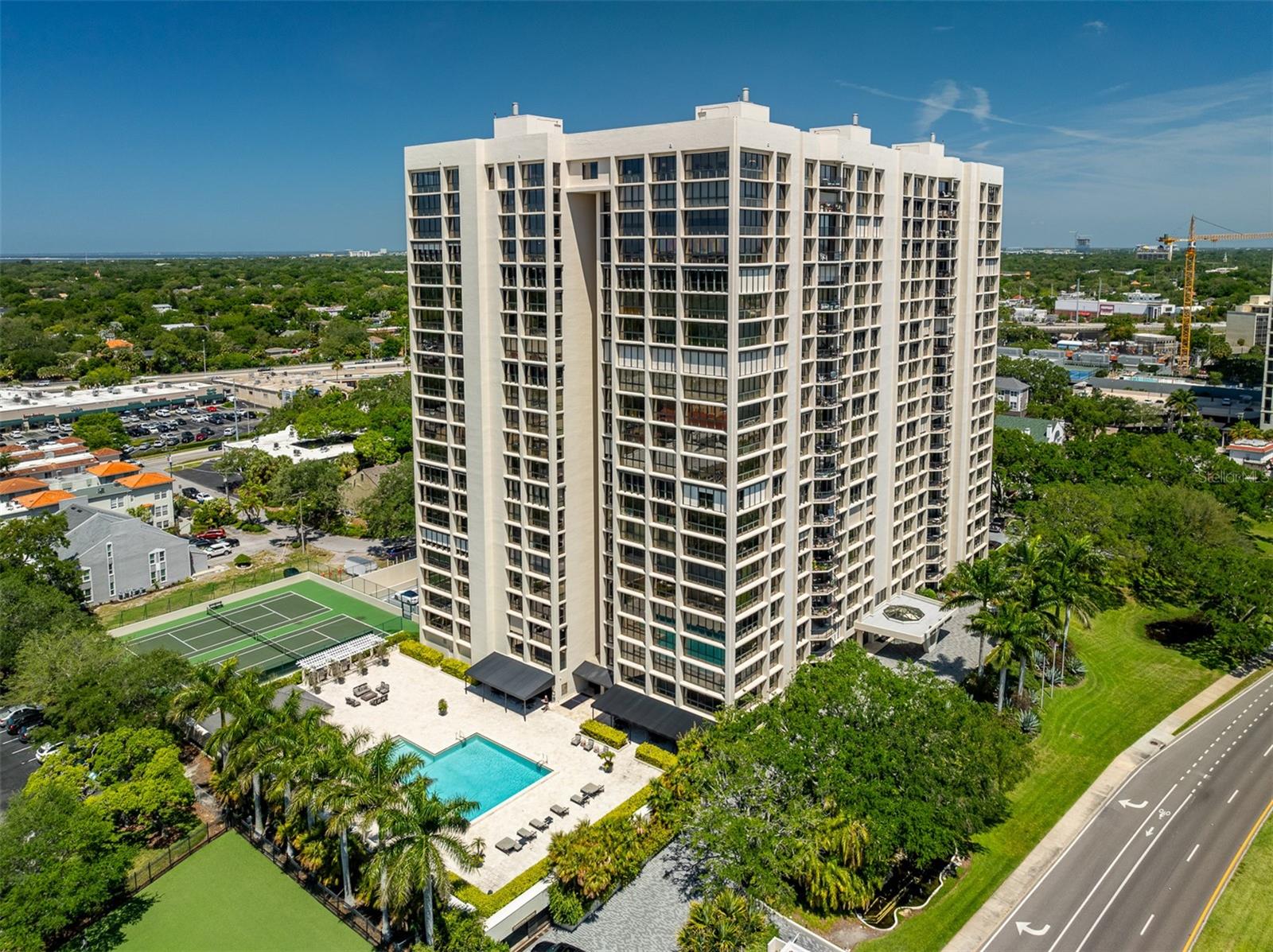 Image 77 of 88 For 3301 Bayshore Boulevard 2303d