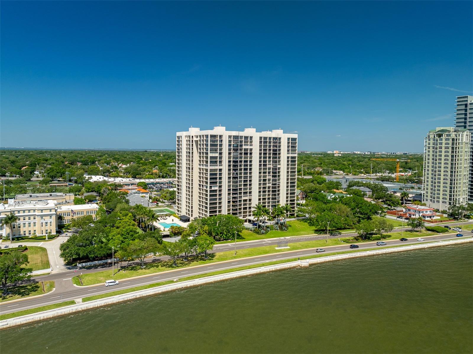 Image 78 of 88 For 3301 Bayshore Boulevard 2303d