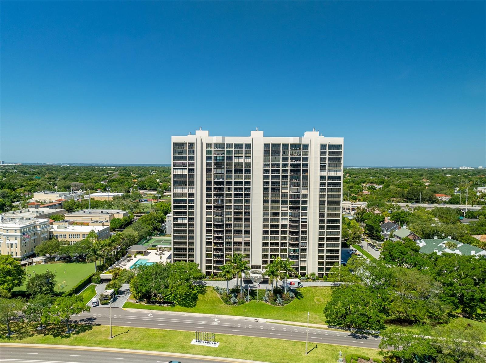 Image 79 of 88 For 3301 Bayshore Boulevard 2303d