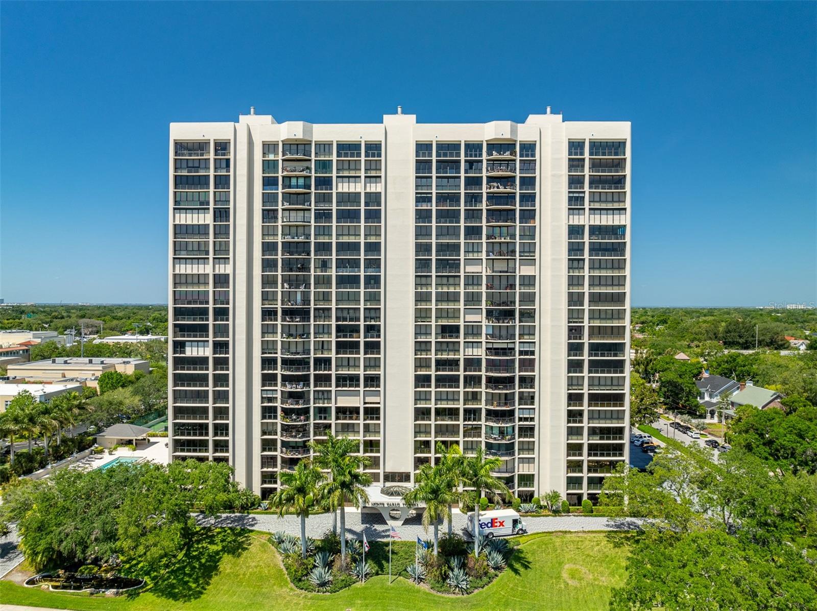 Image 82 of 88 For 3301 Bayshore Boulevard 2303d