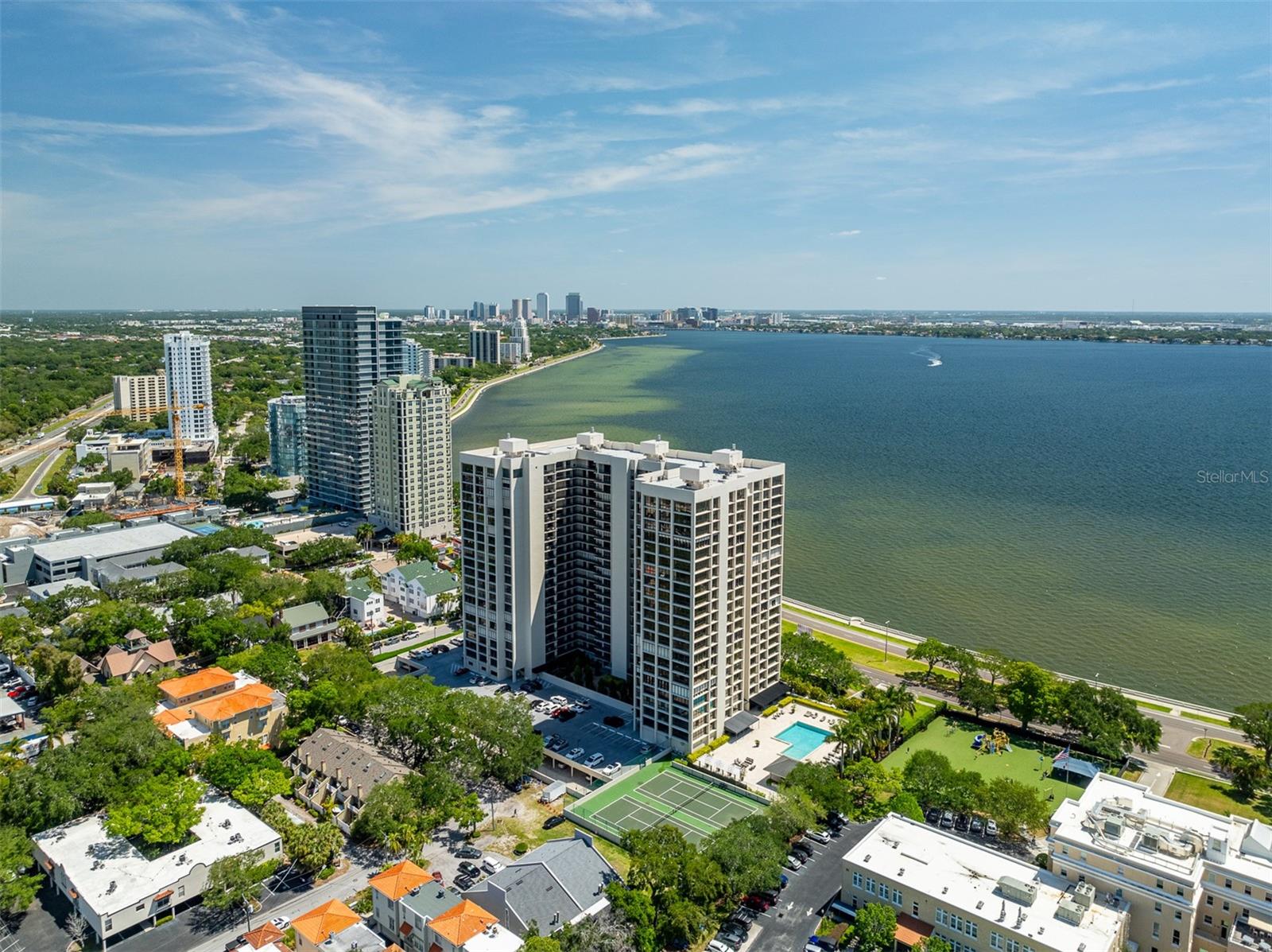 Image 83 of 88 For 3301 Bayshore Boulevard 2303d