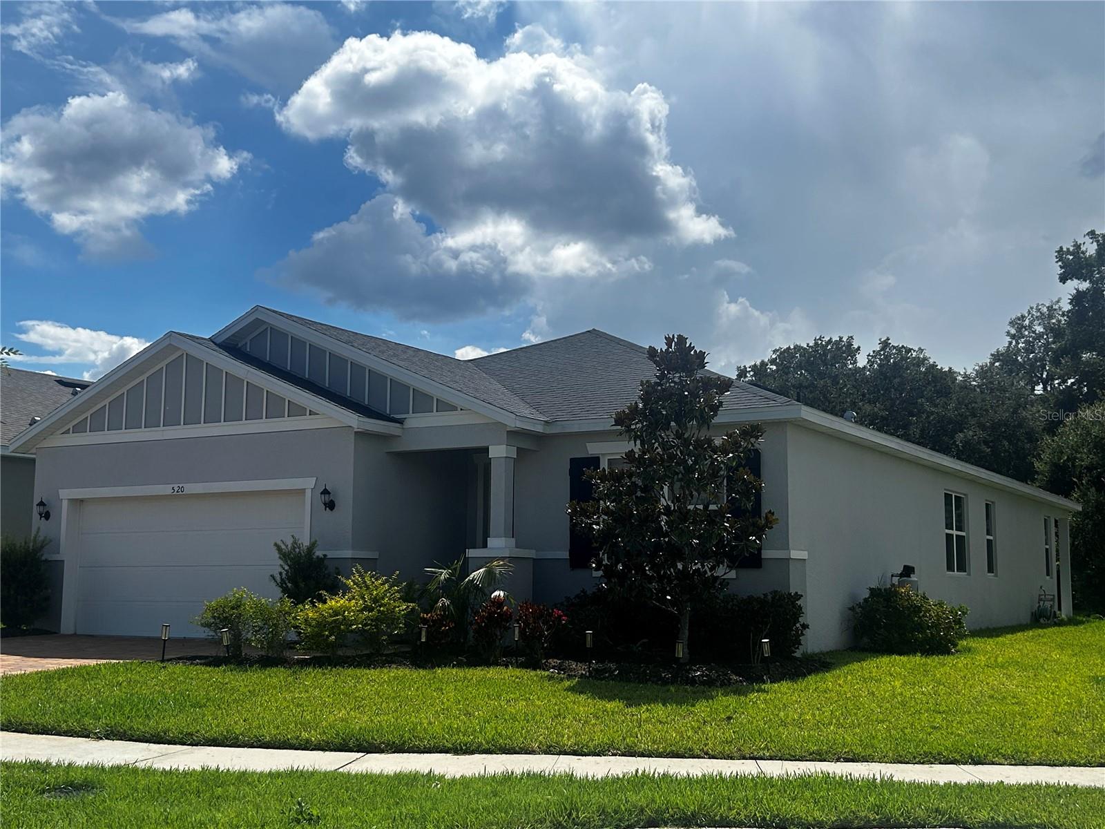 Image 4 of 50 For 520 Valri Park Drive