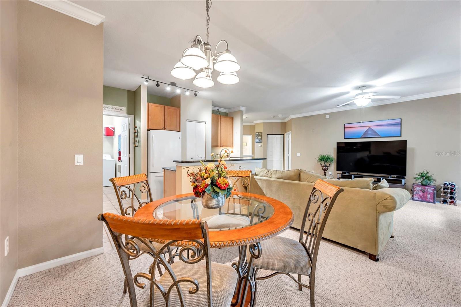 Image 13 of 48 For 2279 Portofino Place 20-2025