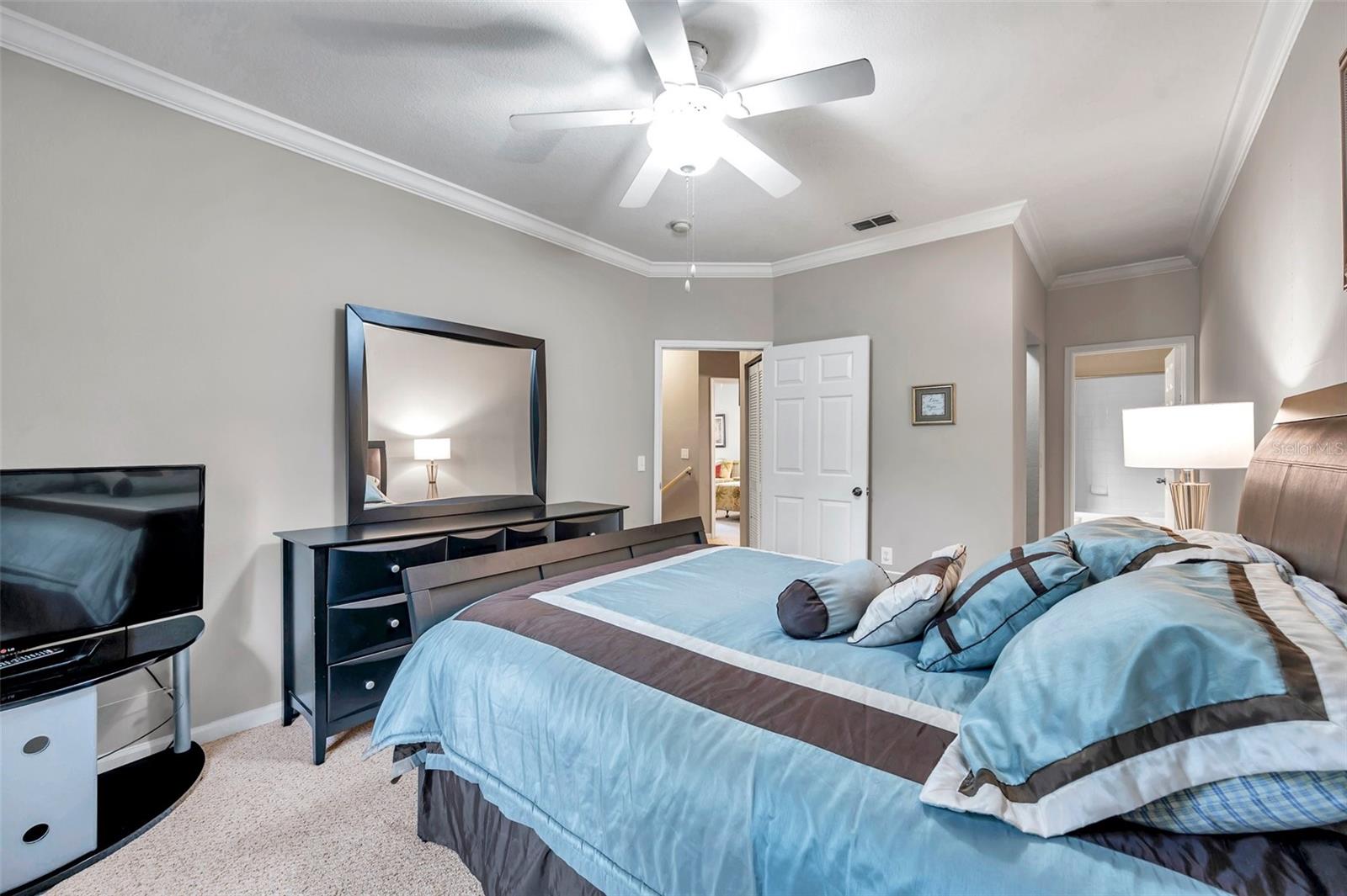Image 18 of 48 For 2279 Portofino Place 20-2025