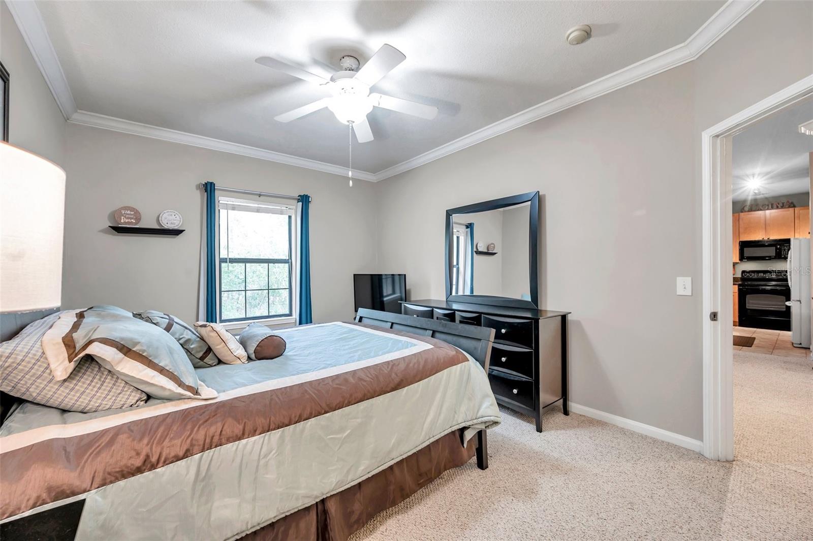 Image 21 of 48 For 2279 Portofino Place 20-2025