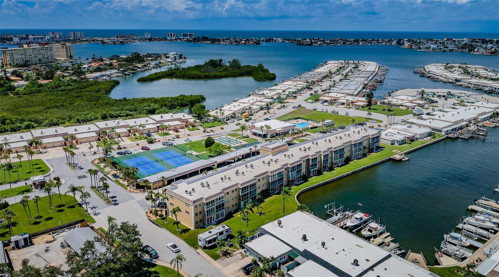 Image 27 of 89 For 1 Boca Ciega Point Boulevard 314