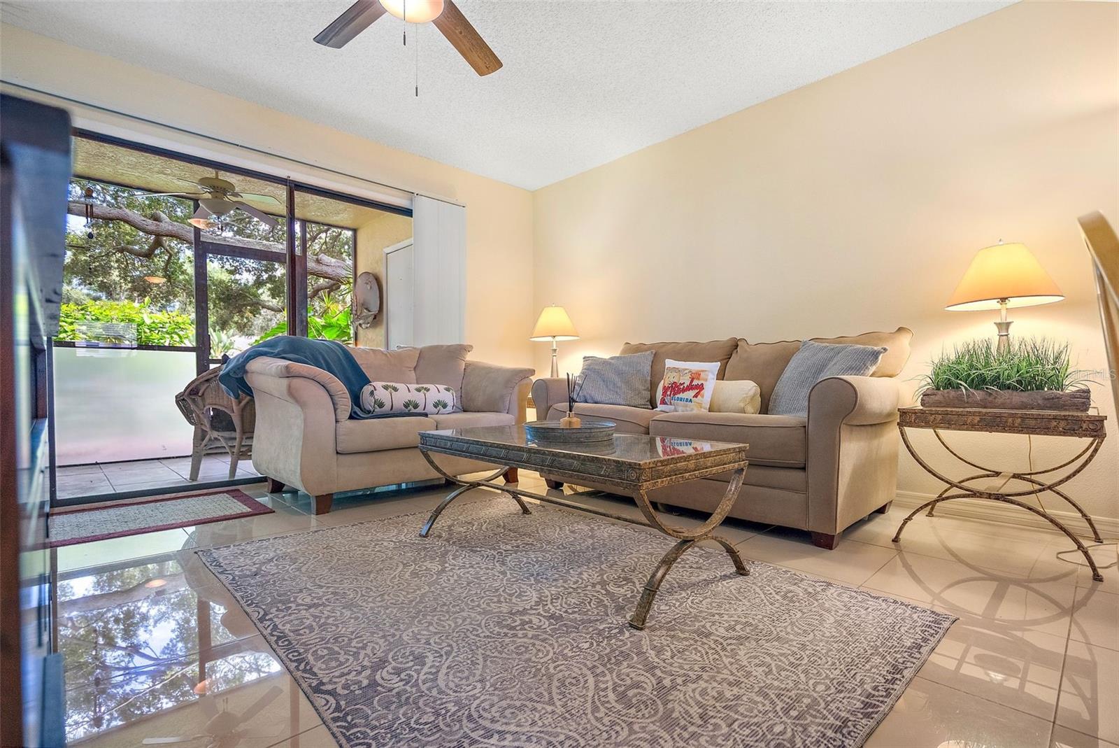 Image 14 of 32 For 3001 58th Avenue S 101