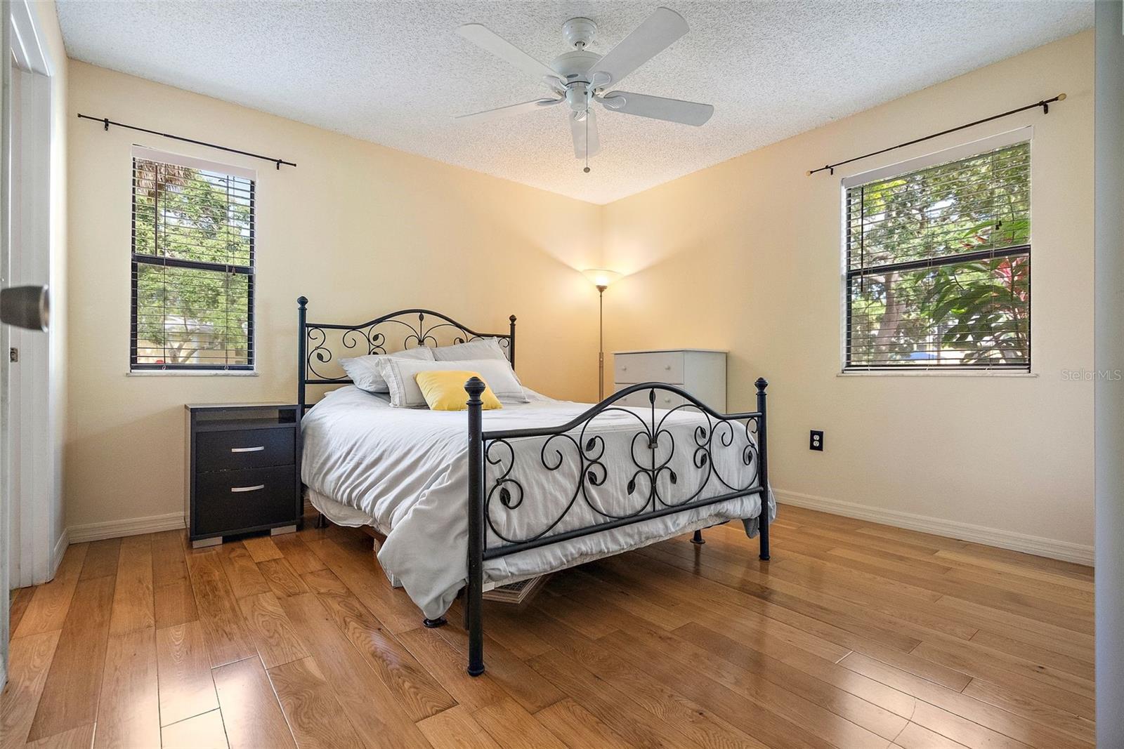 Image 15 of 32 For 3001 58th Avenue S 101