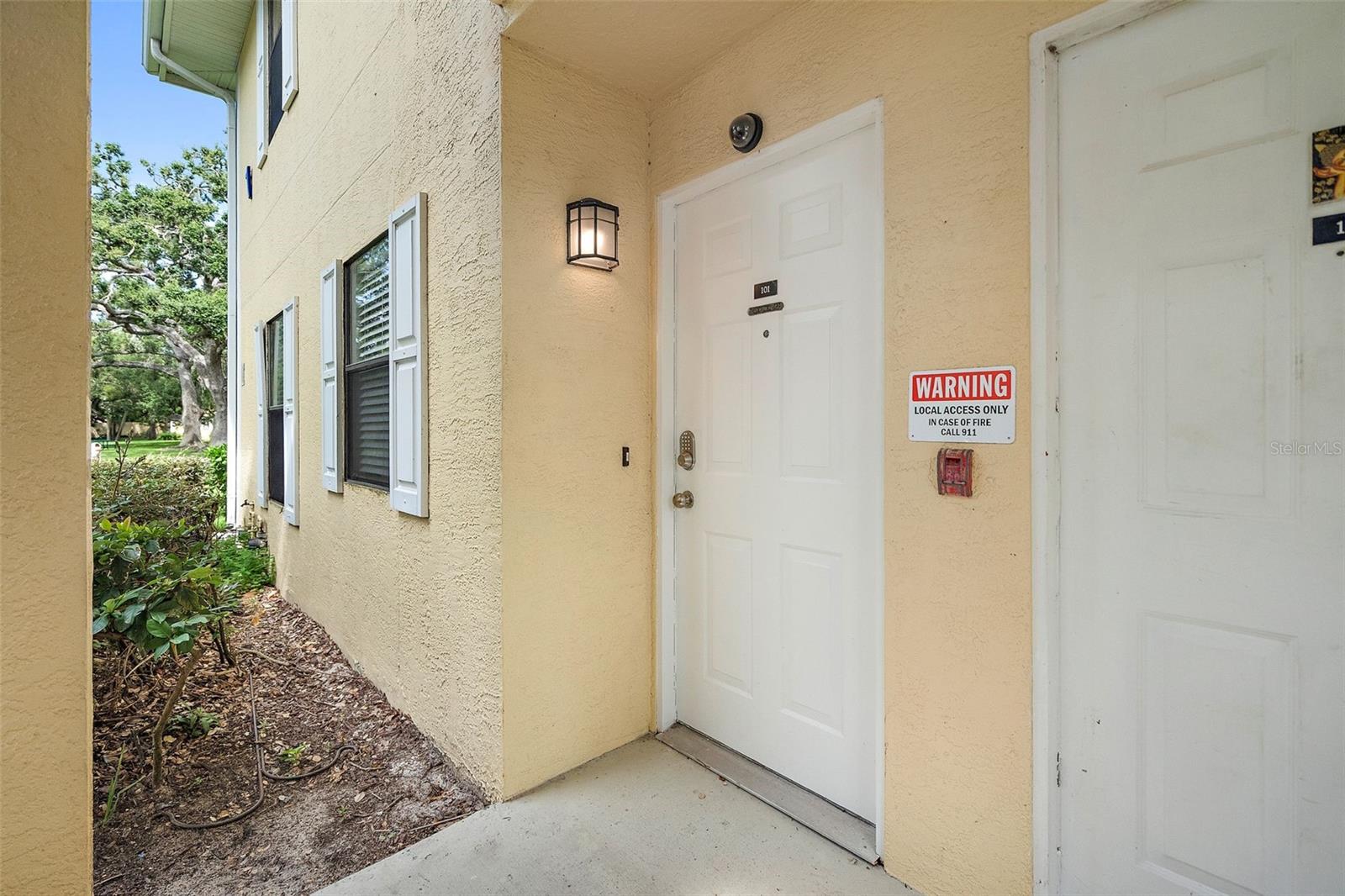 Image 3 of 32 For 3001 58th Avenue S 101