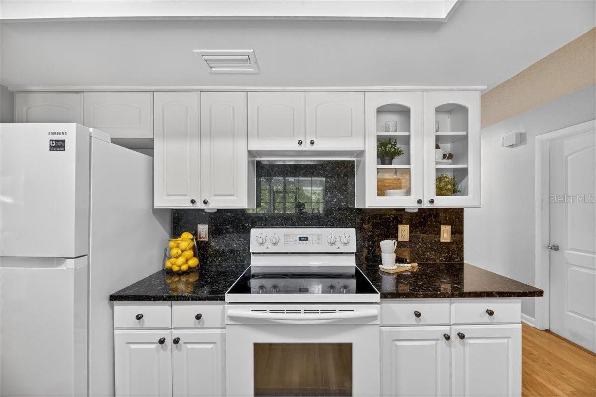 Image 23 of 48 For 3133 Reseda Court