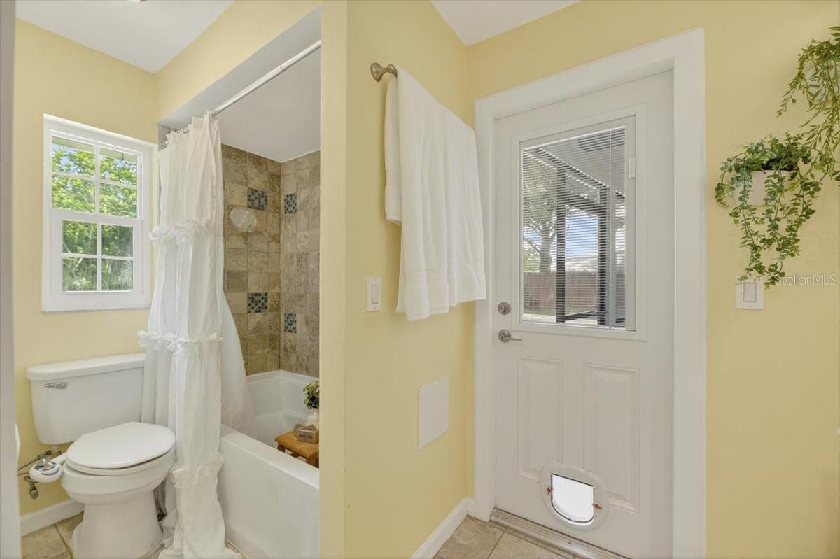 Image 30 of 48 For 3133 Reseda Court