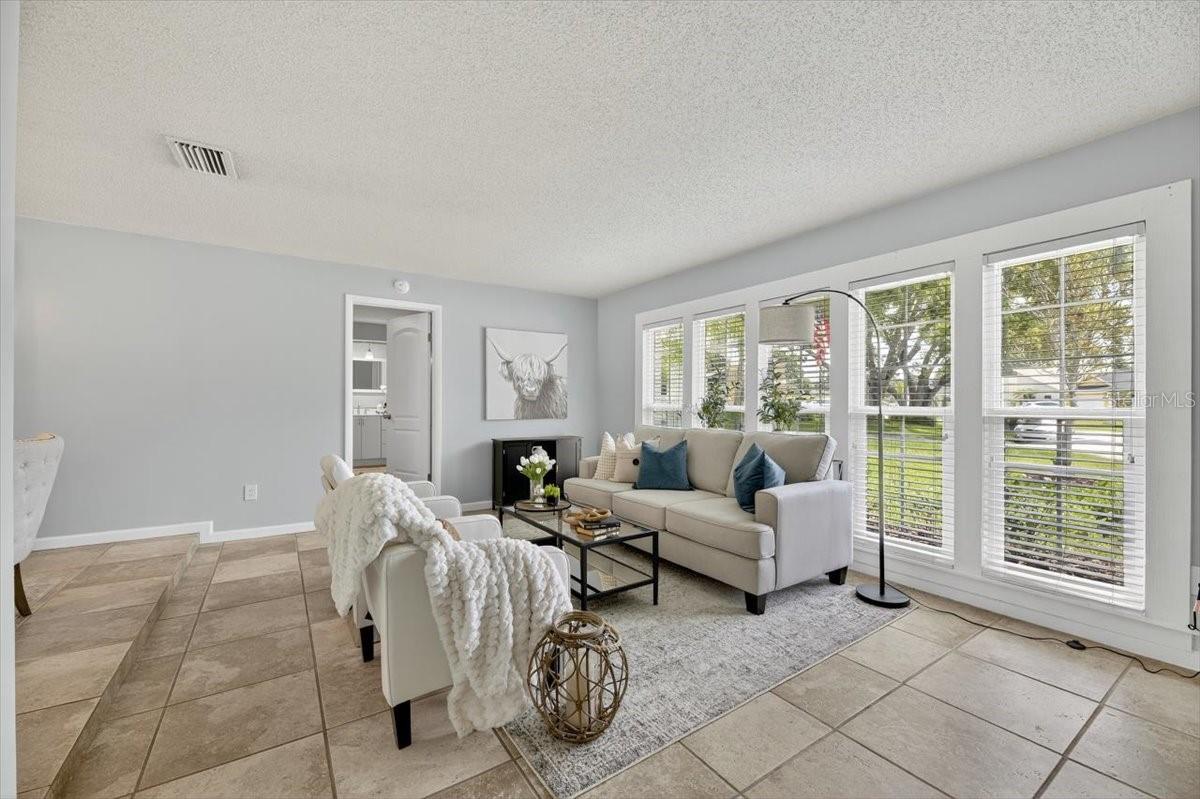 Image 6 of 48 For 3133 Reseda Court