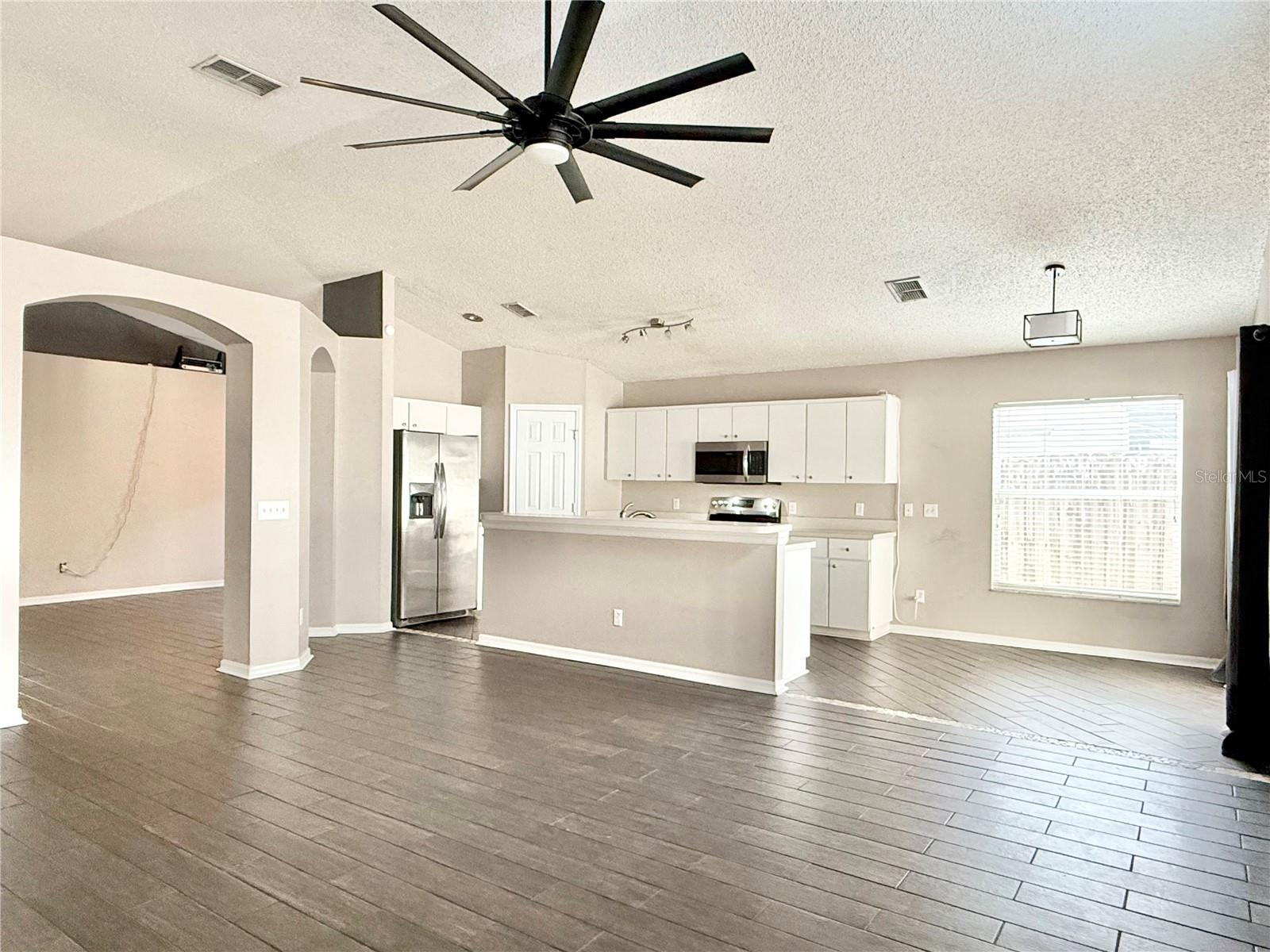 Image 6 of 27 For 8632 Fawn Creek Drive