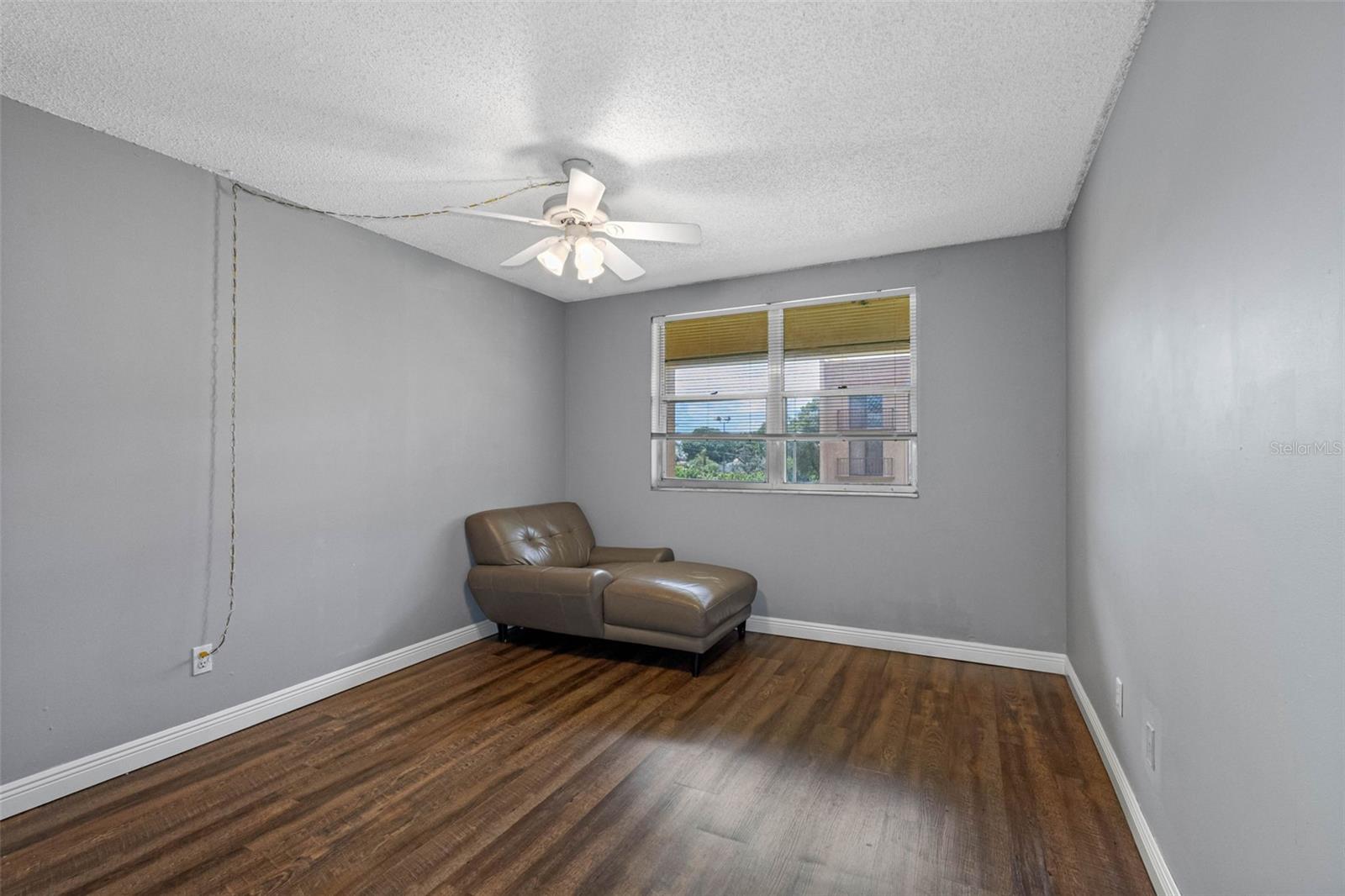 Image 11 of 30 For 5820 Church Avenue 346