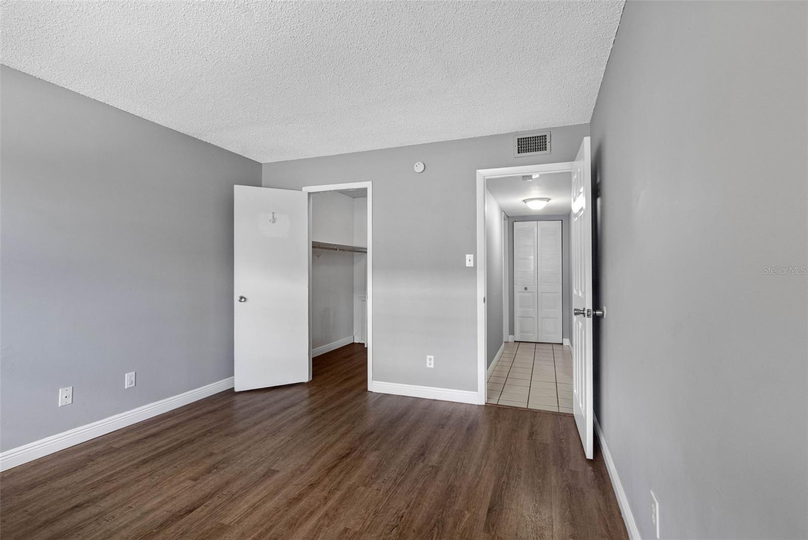 Image 18 of 30 For 5820 Church Avenue 346