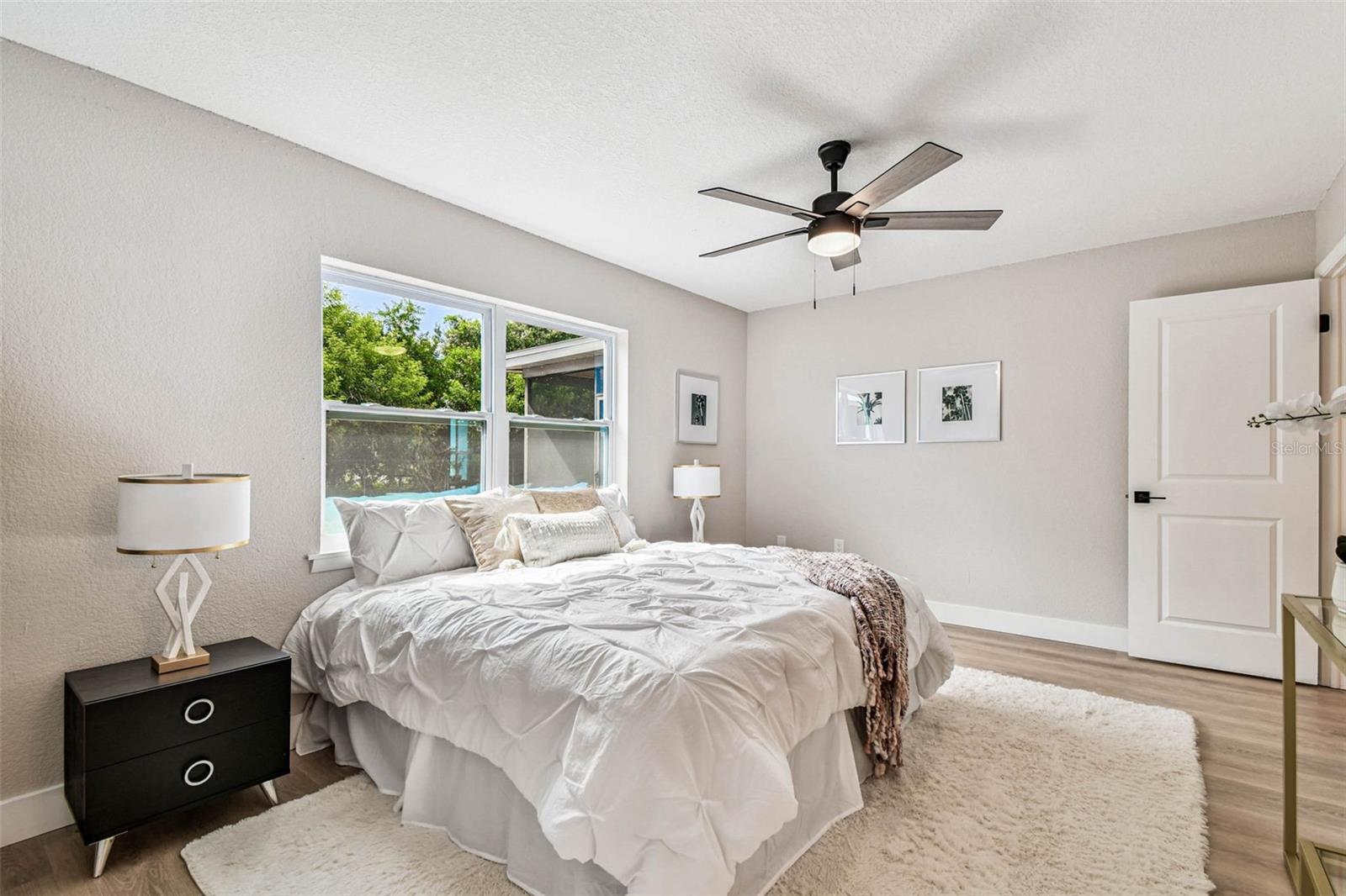 Listing photo id 9 for 1339 Jambalana Drive