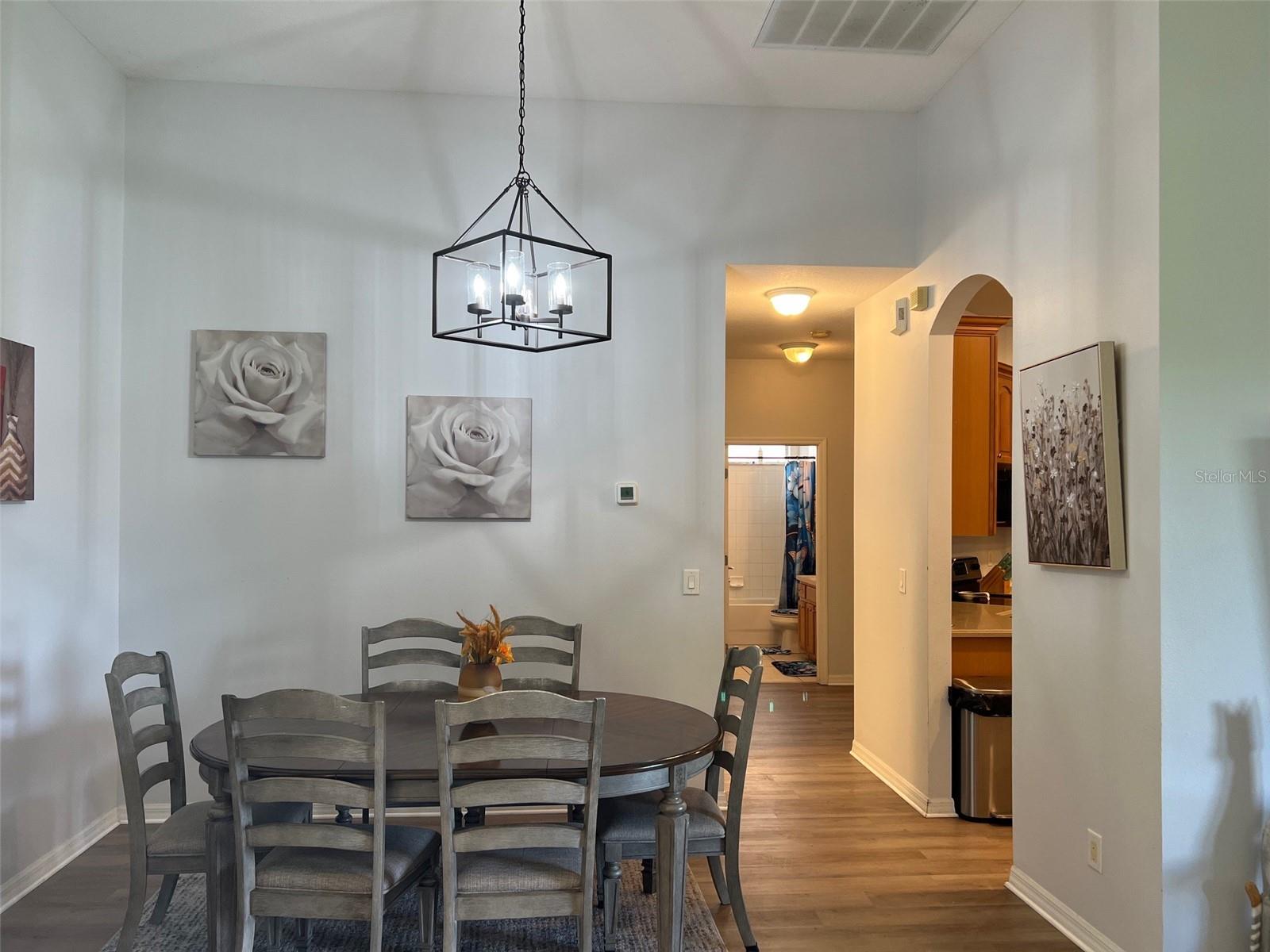 Image 7 of 44 For 4823 Portmarnock Way