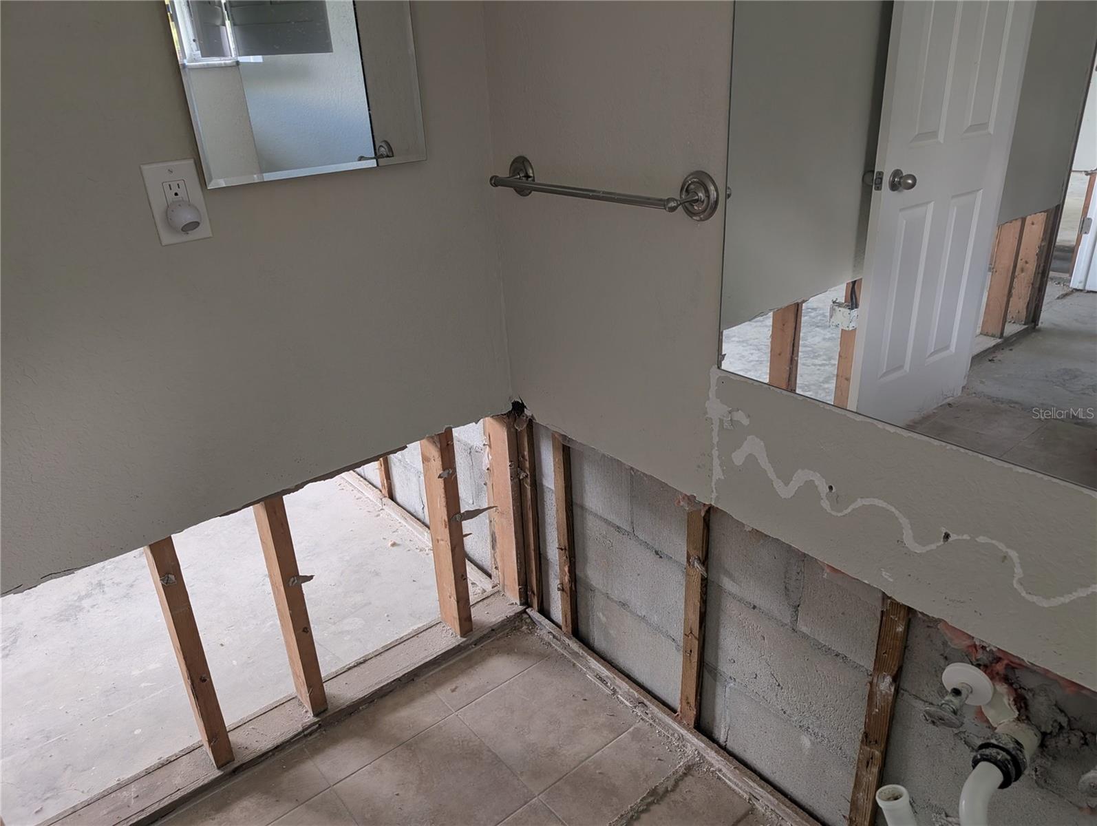 Image 12 of 13 For 3625 Landale Drive