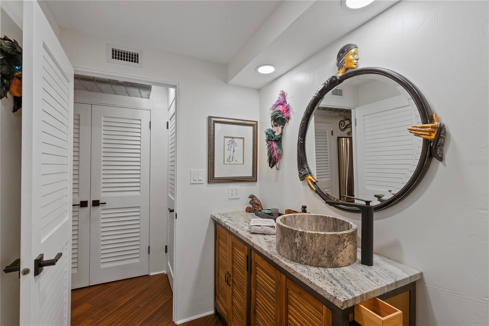 Image 32 of 42 For 440 Gulfview Boulevard 807
