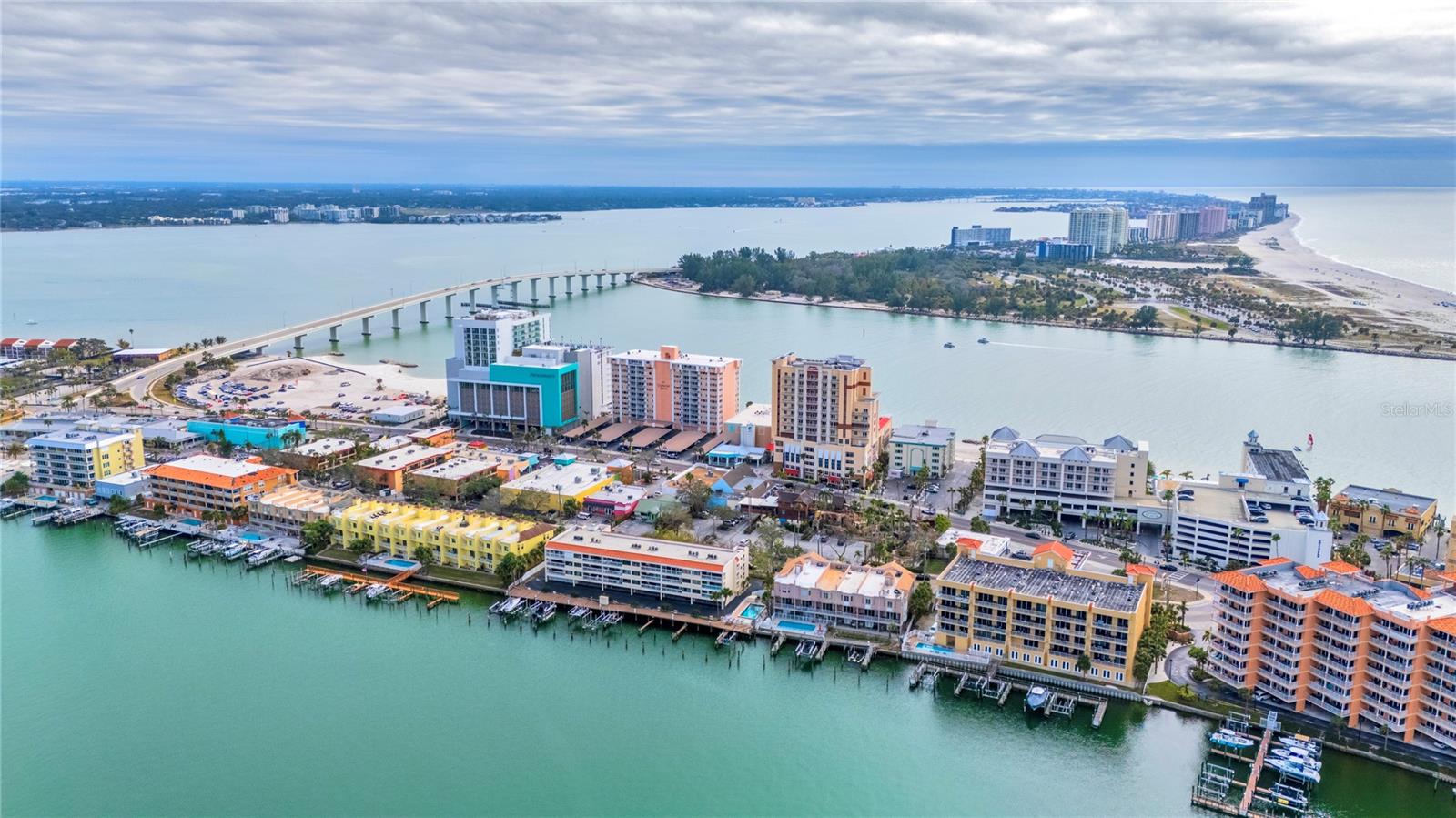 Image 41 of 42 For 440 Gulfview Boulevard 807