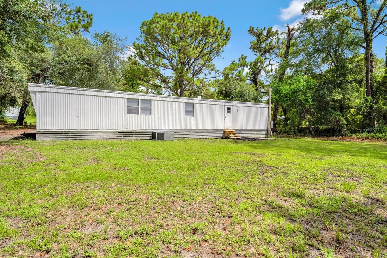 Image 22 of 28 For 8050 Rosella Court 7