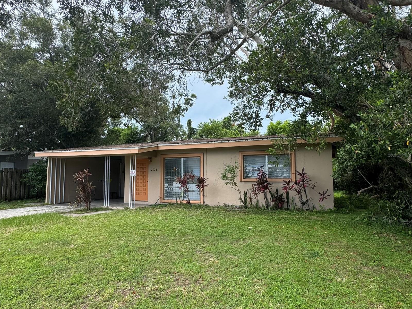 Details for 2124 Catalina Drive N, CLEARWATER, FL 33763