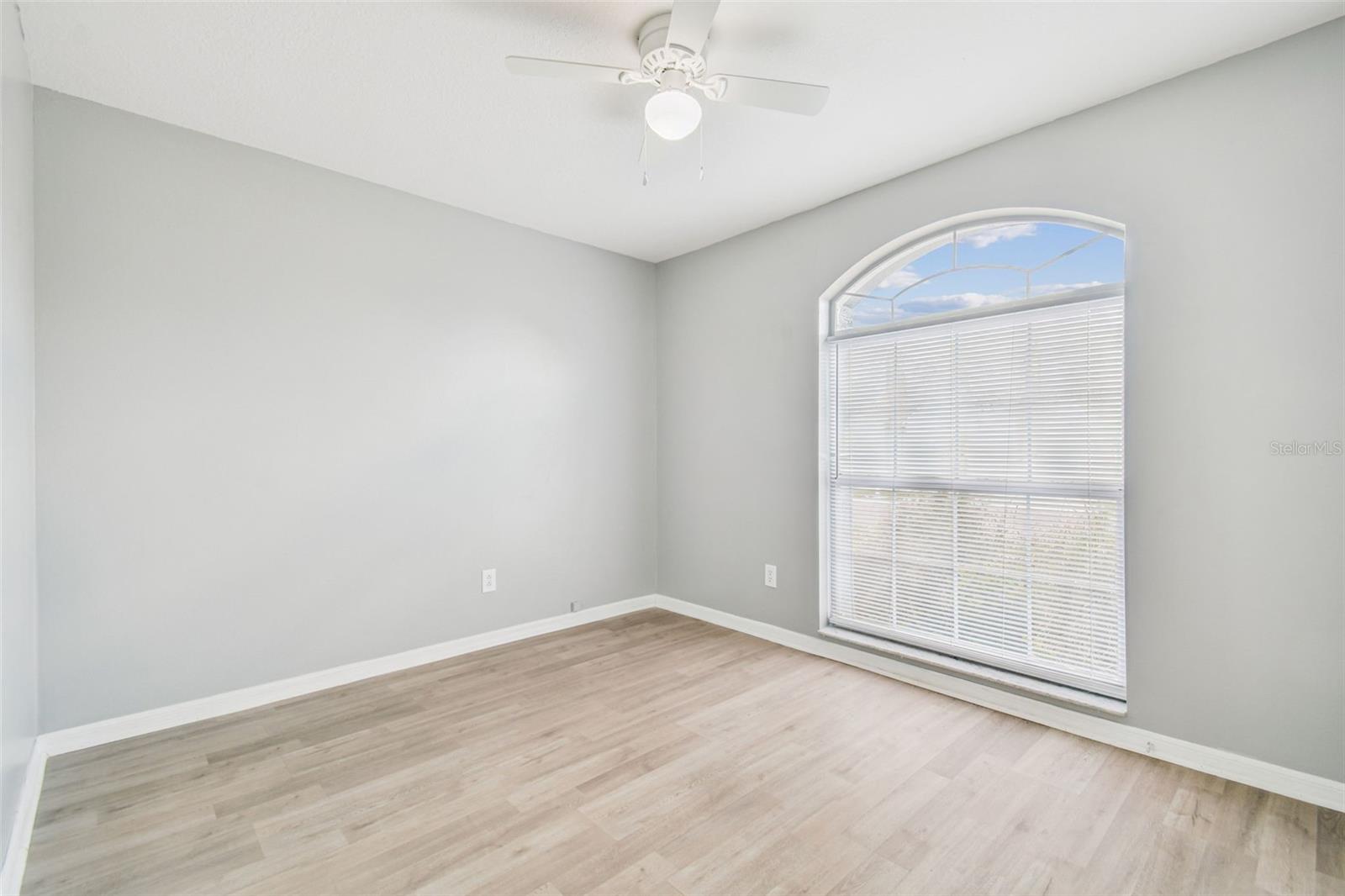 Image 20 of 43 For 11124 Bramblebrush Street