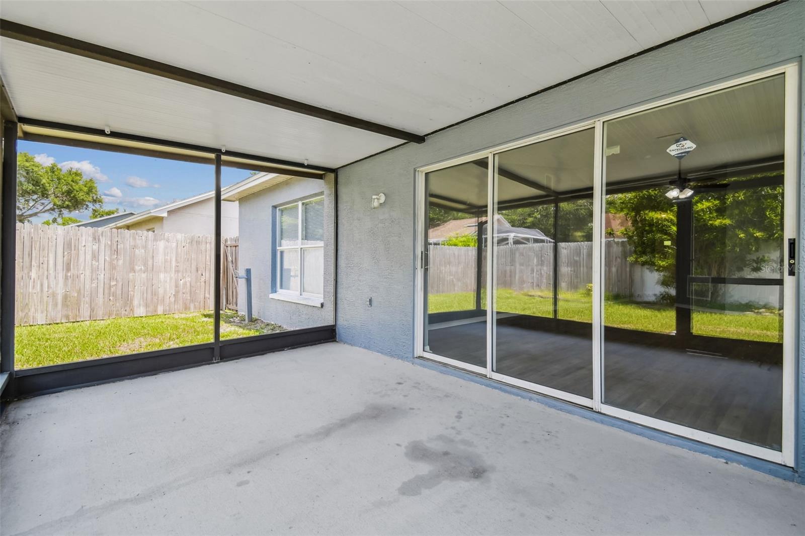 Image 27 of 43 For 11124 Bramblebrush Street
