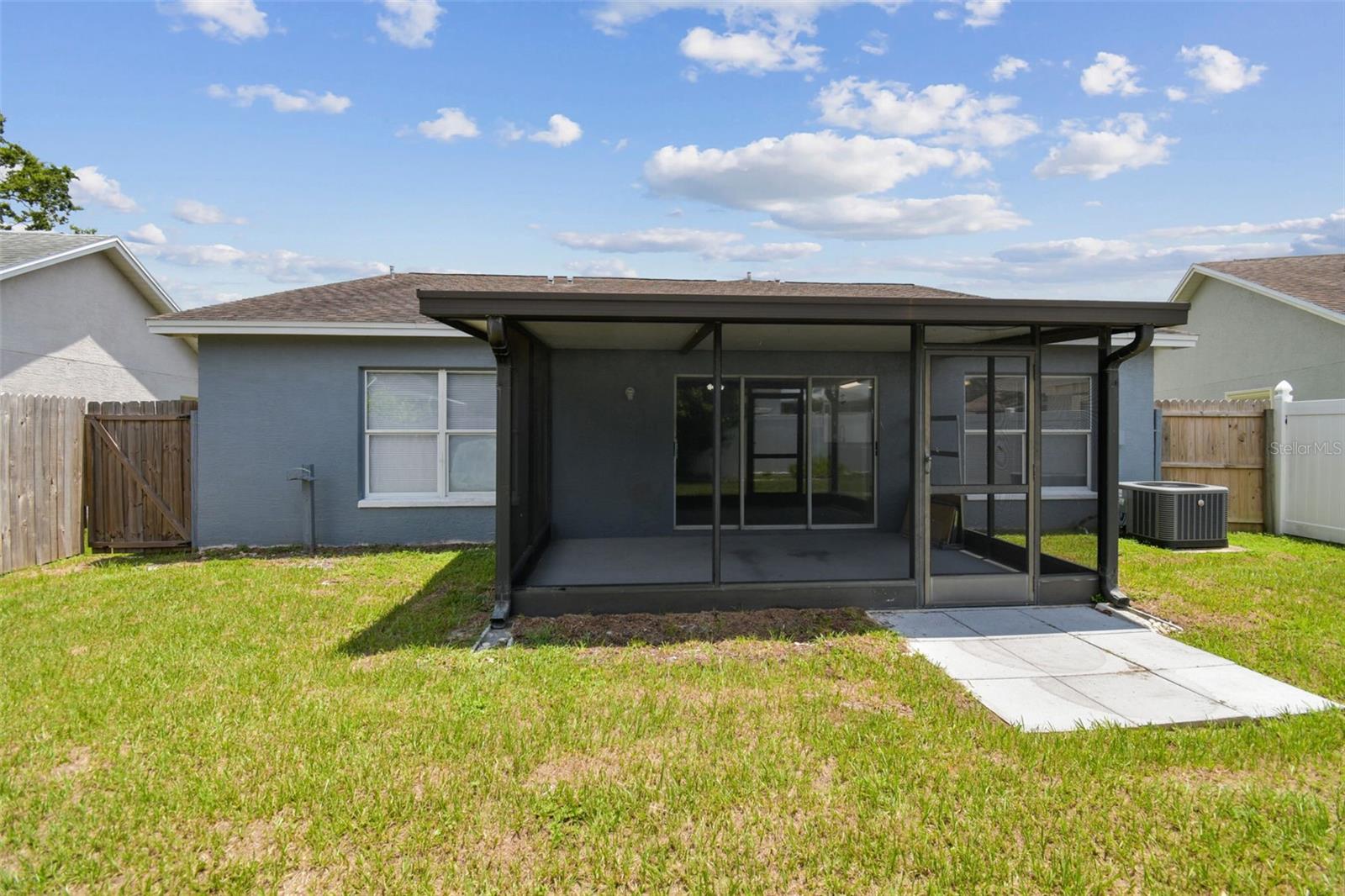 Image 31 of 43 For 11124 Bramblebrush Street
