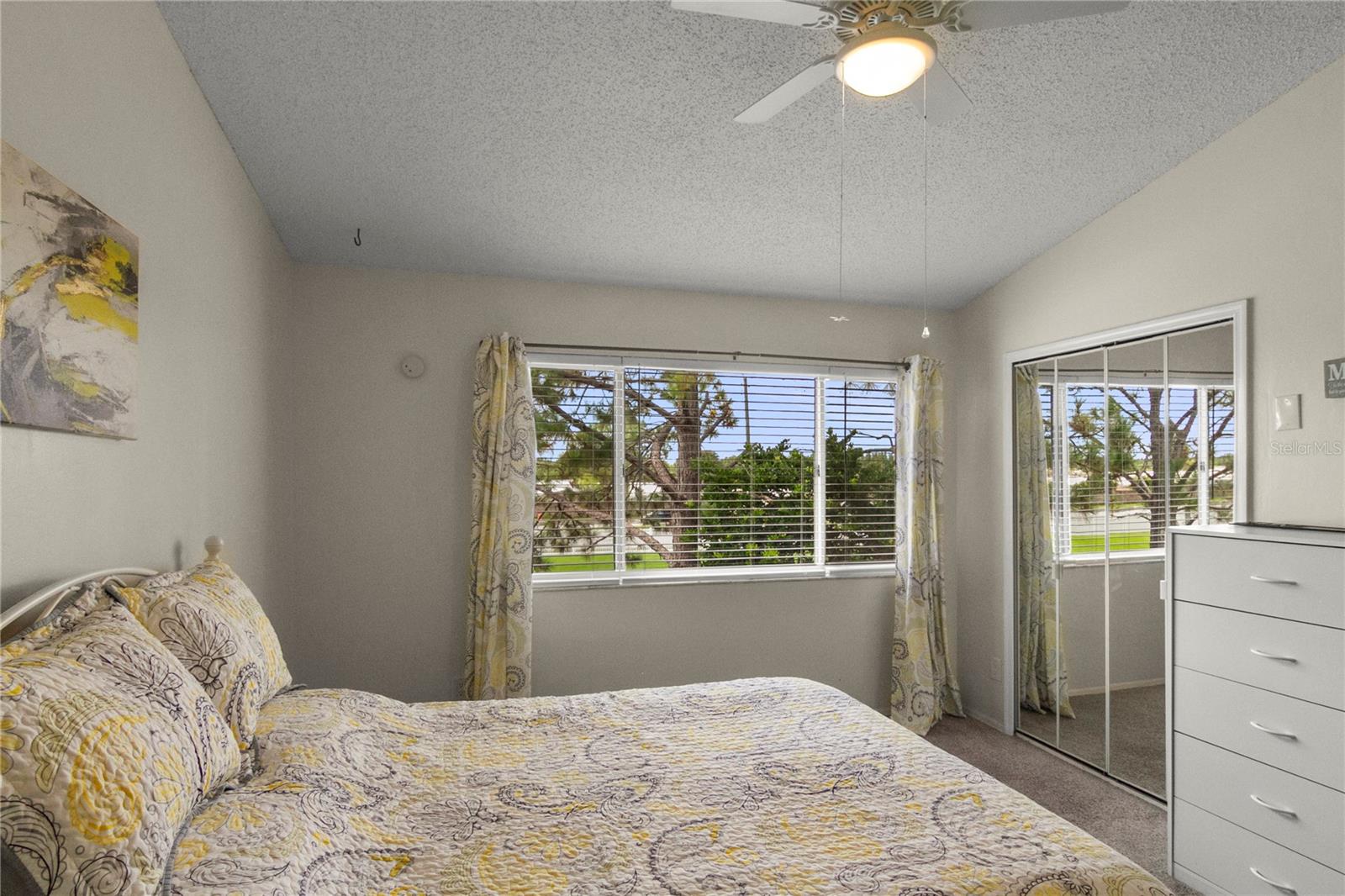 Image 22 of 25 For 467 Countryside Key Boulevard