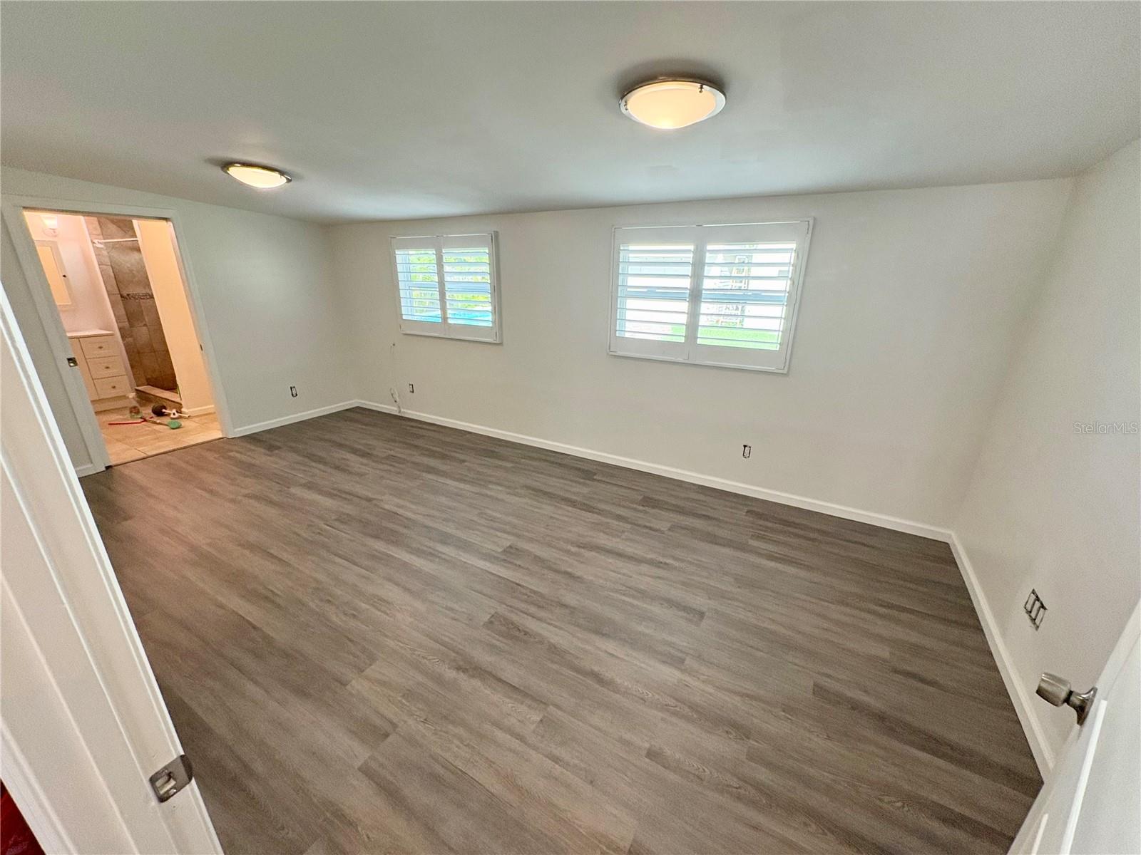 Image 14 of 24 For 5331 10th Street N
