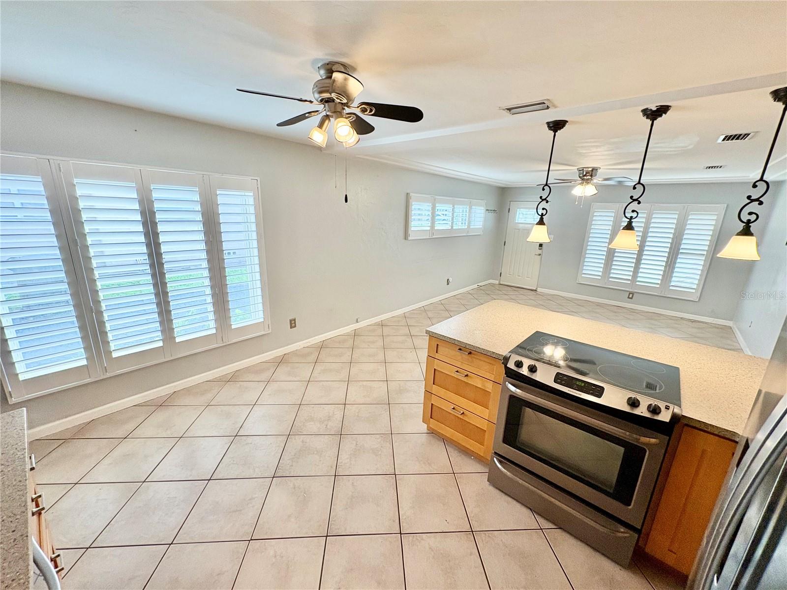 Image 8 of 24 For 5331 10th Street N