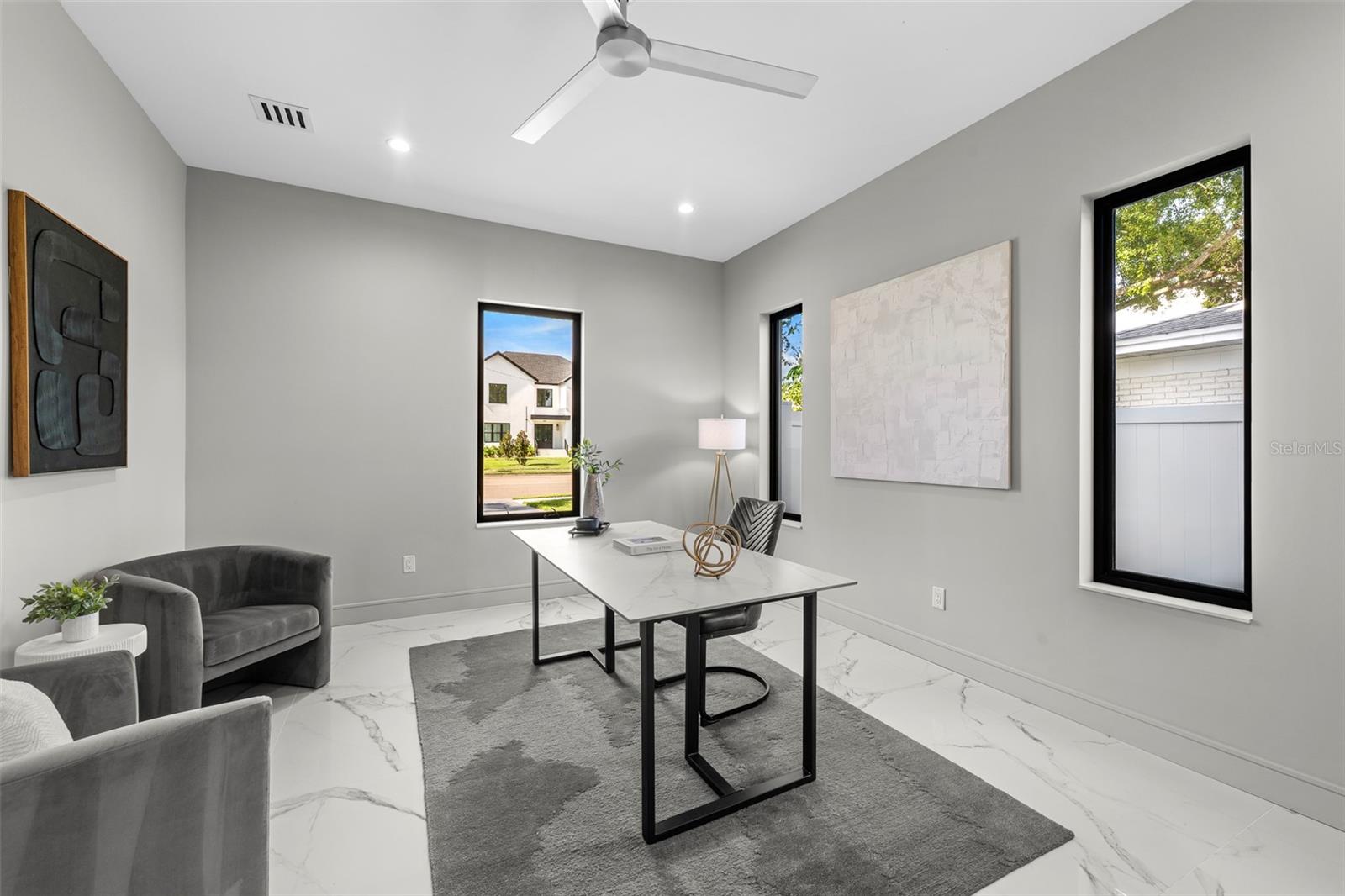 Listing photo id 30 for 3604 El Prado Boulevard