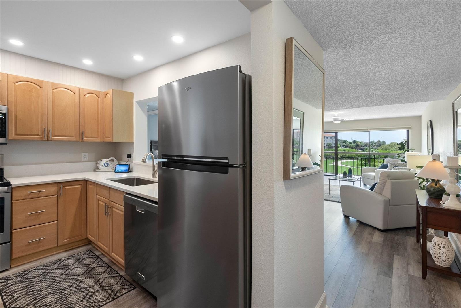 Image 19 of 66 For 7893 Sailboat Key Boulevard S 103