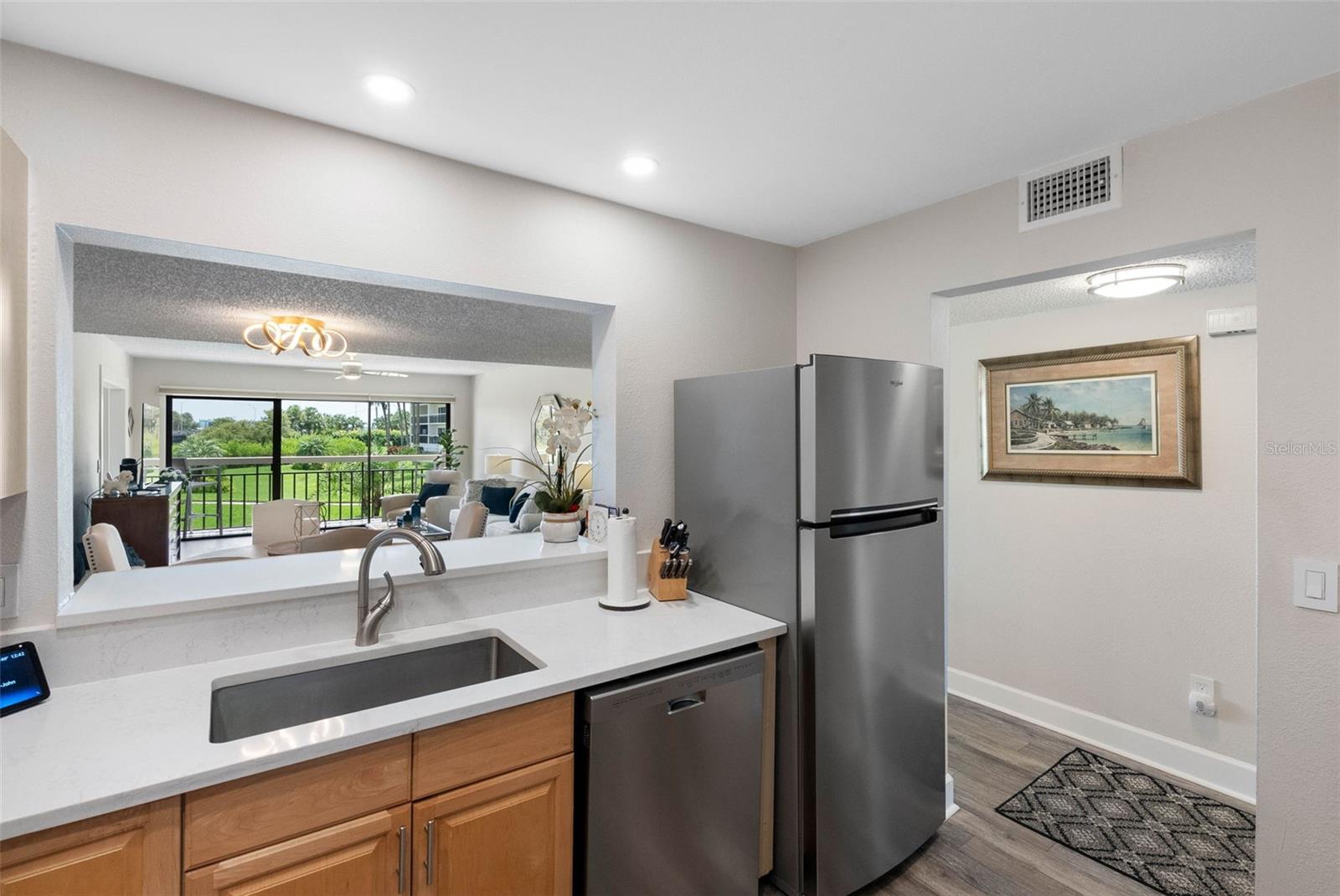 Image 22 of 66 For 7893 Sailboat Key Boulevard S 103